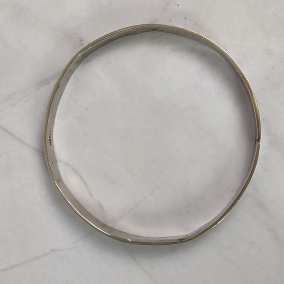 Artisan Crafted Alpaca Silver/Turquoise Inlay Bangle Bracelet - Picture 4 of 6